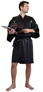 шелковое японское мужское кимоно