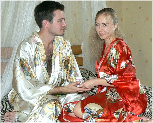 японское кимоно - стильный и изысканный подарок!