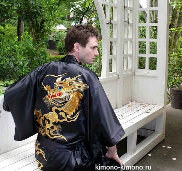 мужской шелковый халат-кимоно с вышивкой, сделано в Японии