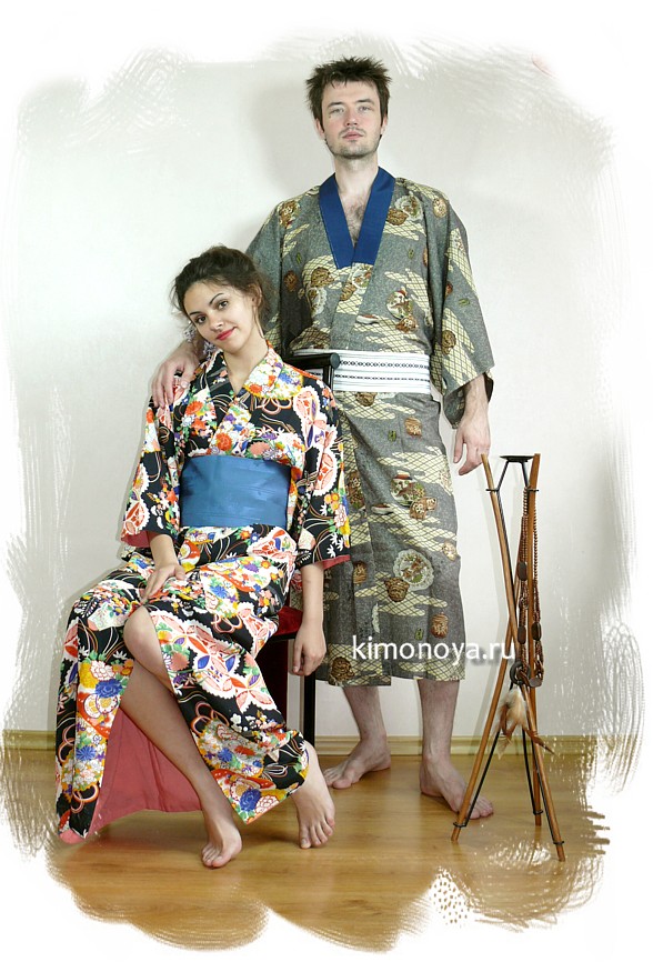 японские традиционные кимоно. Винтажная одежда.