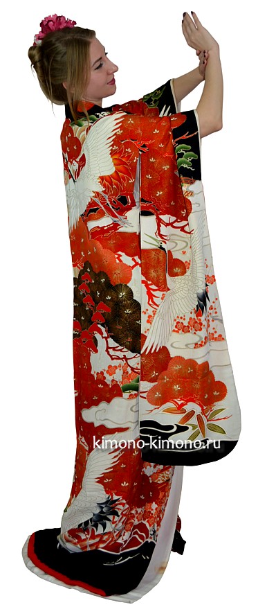 шелковое японское кимоно с авторской росписью ткани, 1920-е гг.