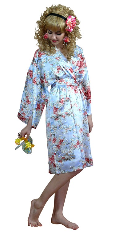 японский шелковый халат - кимоно в японском интернет-магазине KIMONOYA