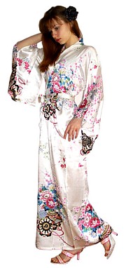 японское женское шелковое кимоно Утренний Сад, шелк 100%