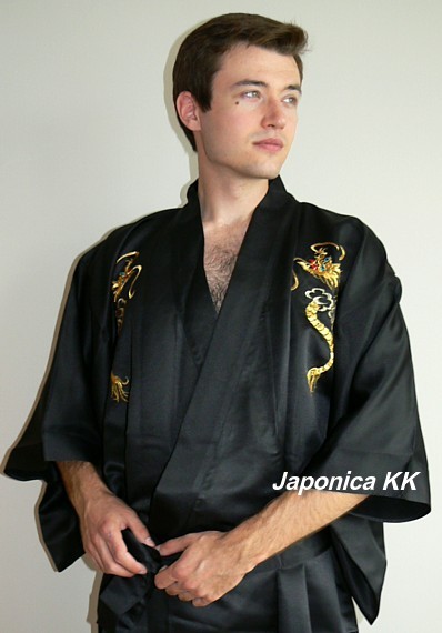 японский халат  с вышивкой в интернет-магазине KIMONOYA