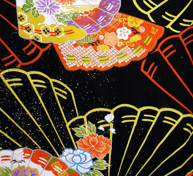 рисунок ткани и золочение японского старинного кимоно