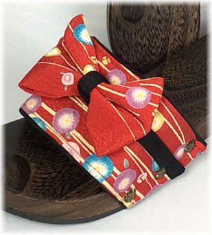 гэта, японская деревянная обувь ручной работы